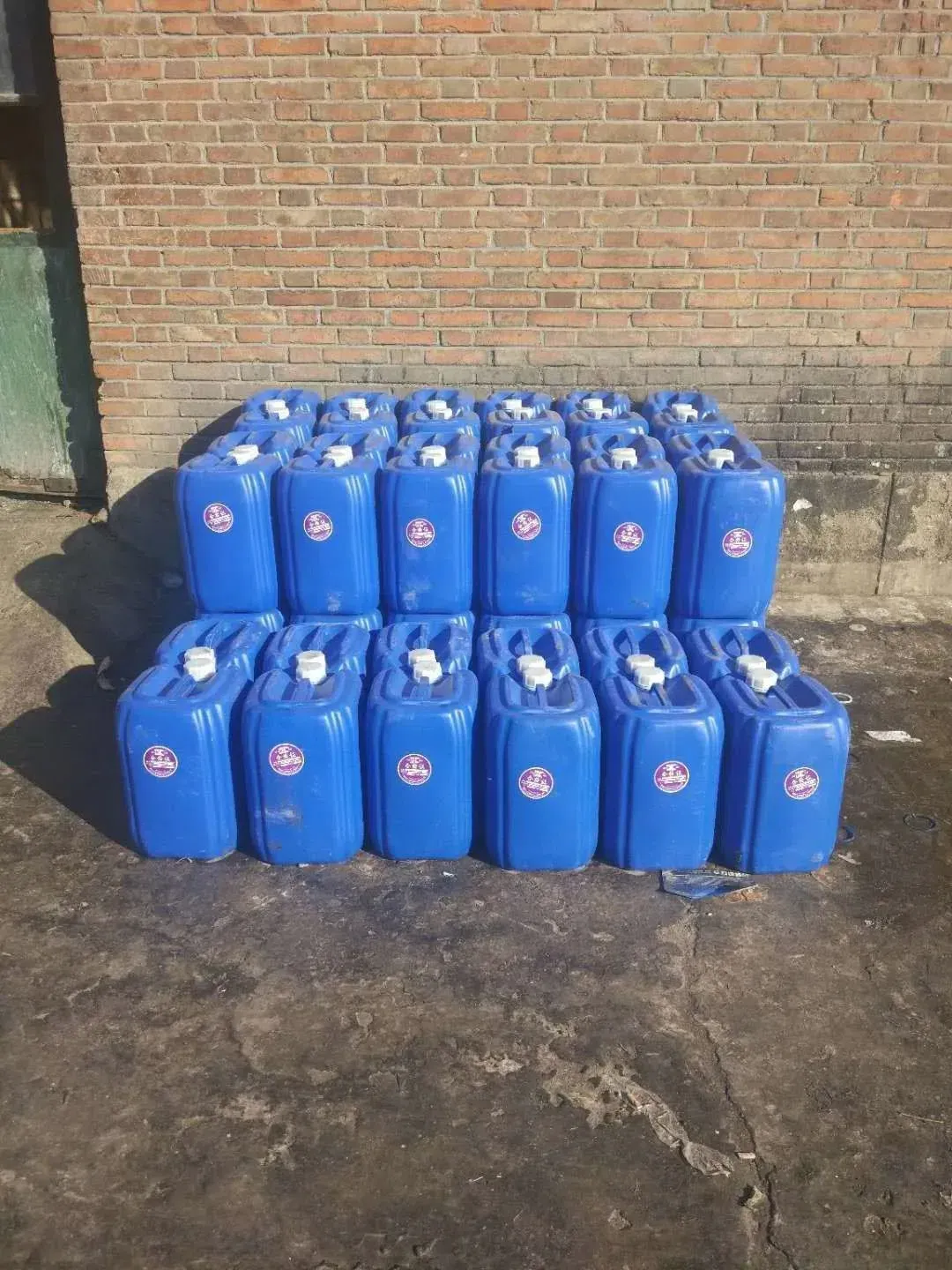 Tolylene-2,4-diisocyanate